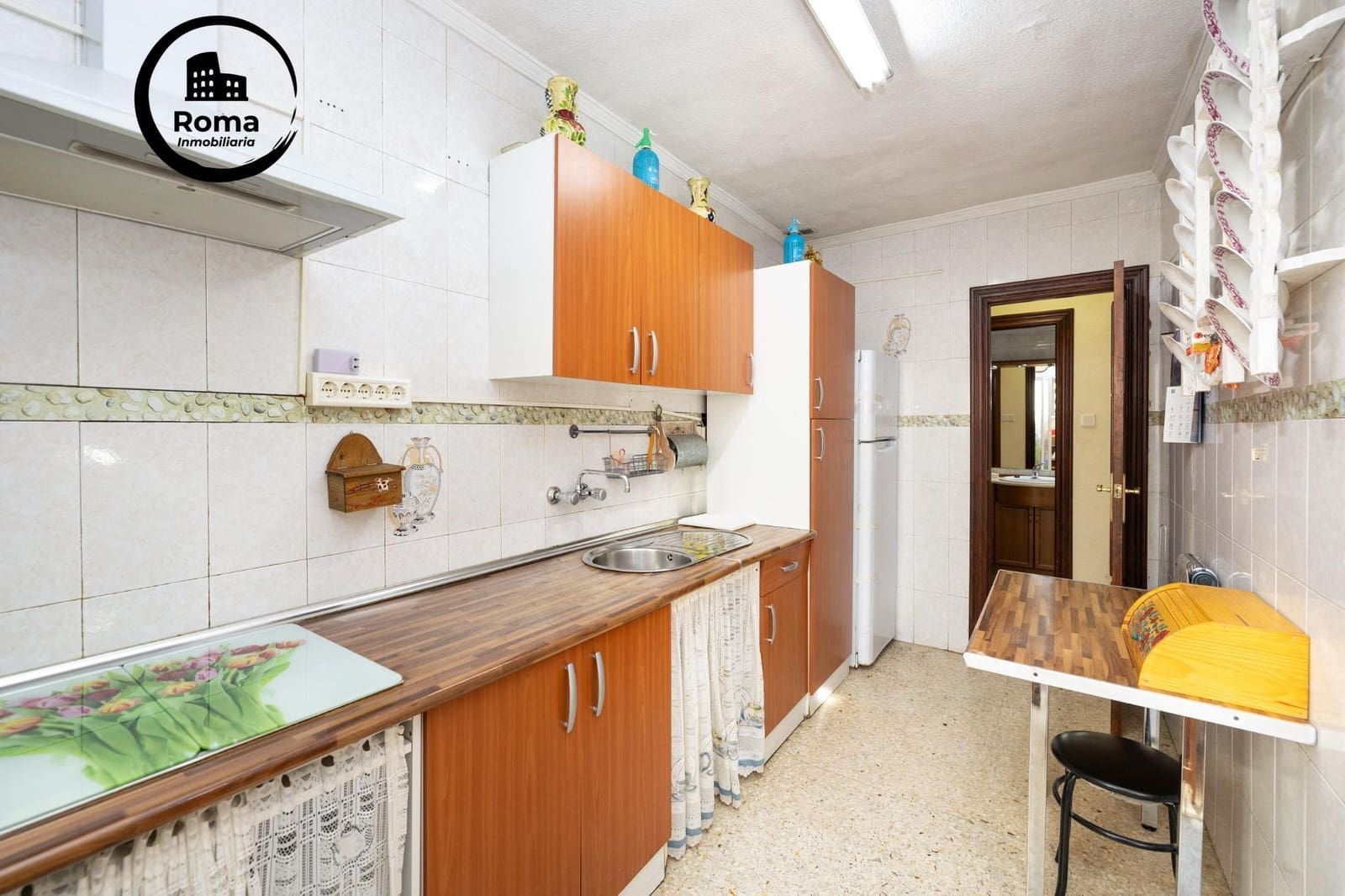 3 soveværelse Lejlighed til salg i Granada by med garage - € 199.900 (Ref: 9818377)