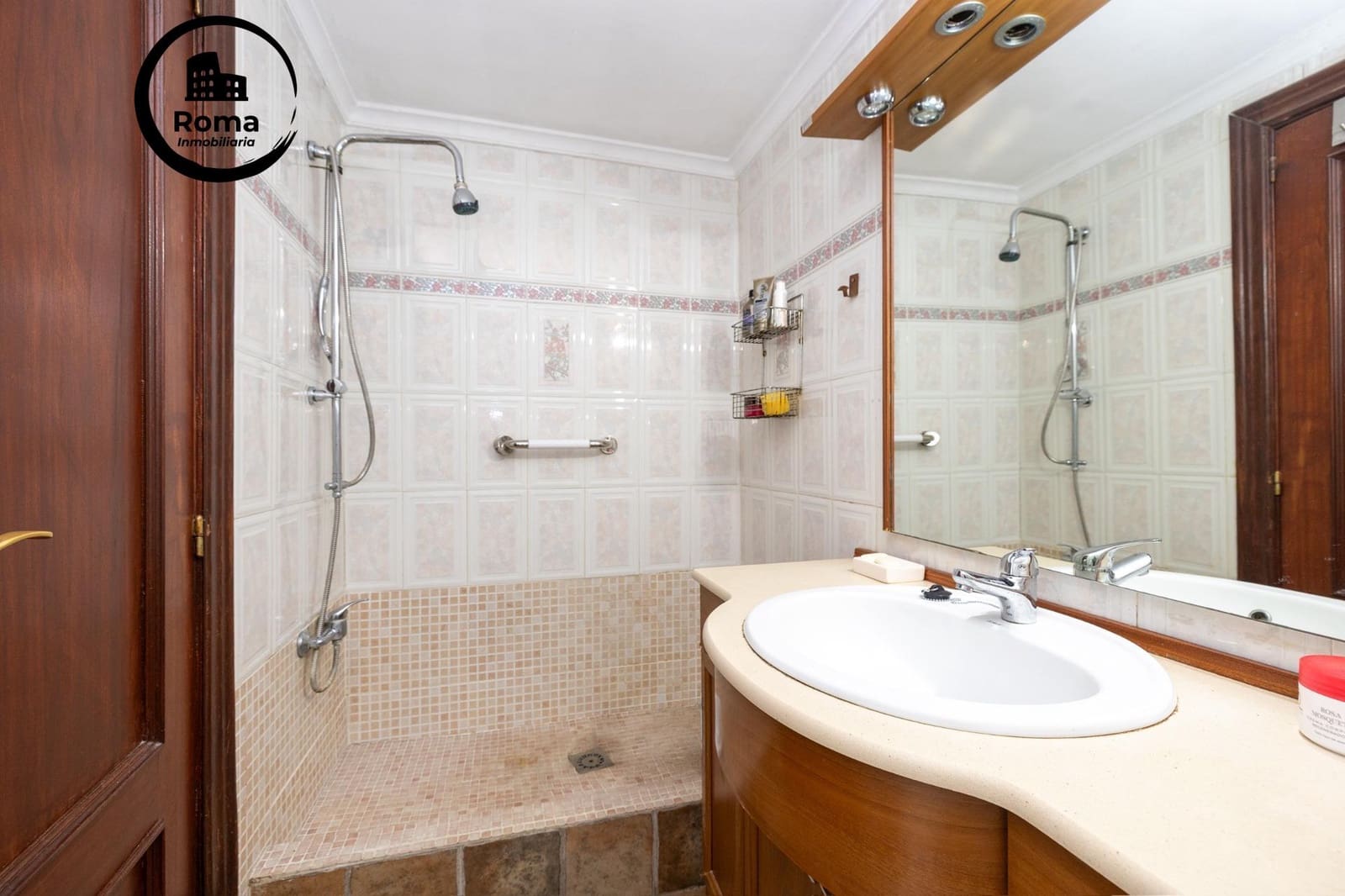3 soveværelse Lejlighed til salg i Granada by med garage - € 199.900 (Ref: 9818377)