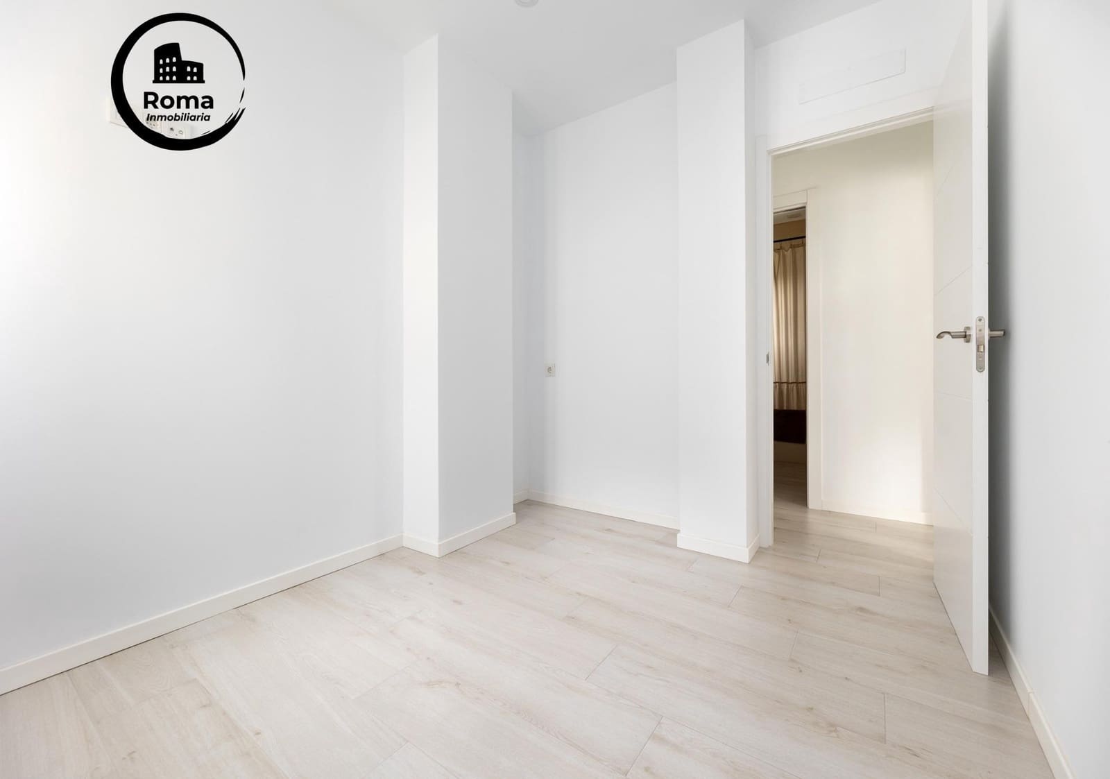 3 chambre Villa/Maison à vendre à La Zubia avec piscine garage - 400 000 € (Ref: 9818378)