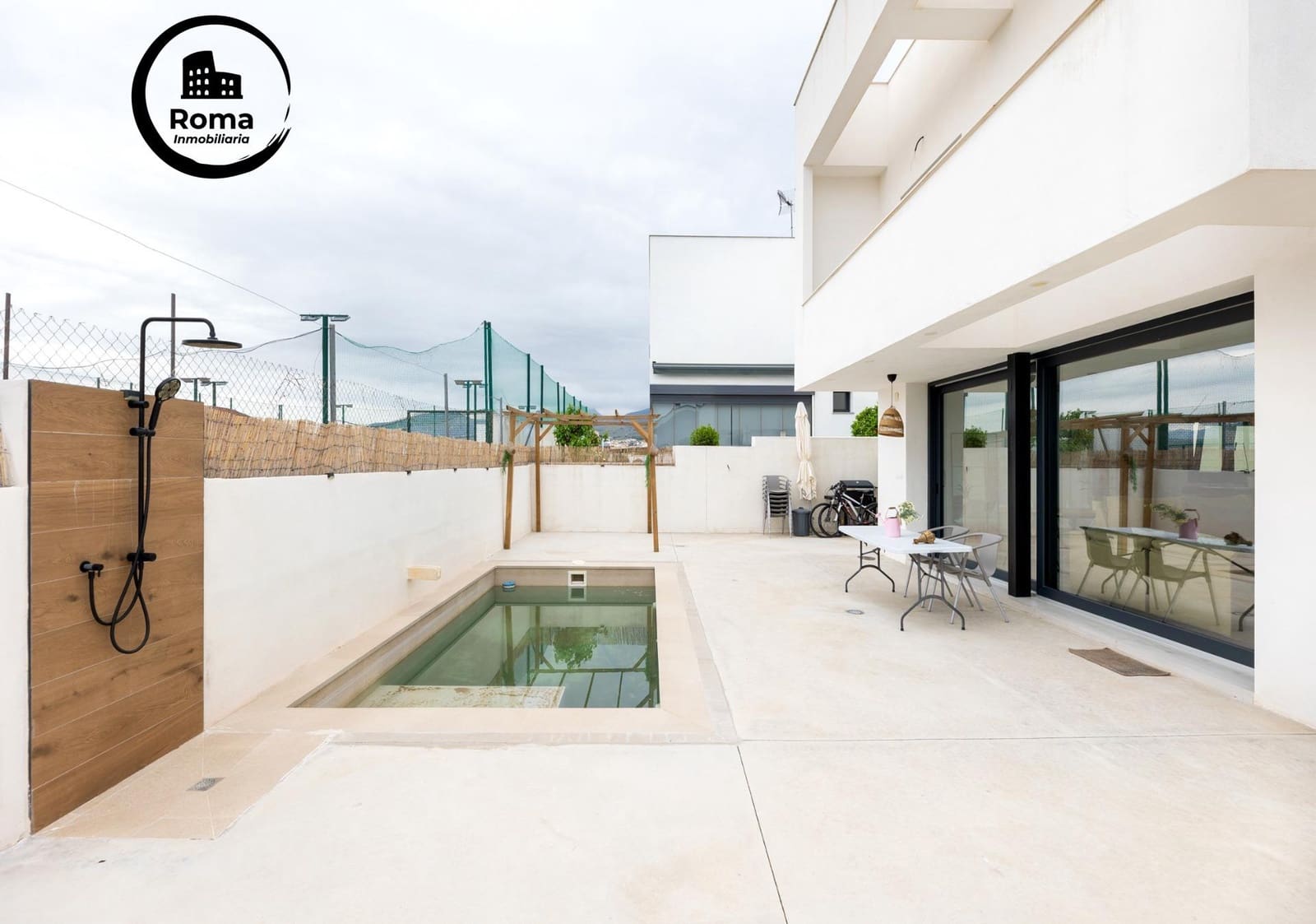 3 chambre Villa/Maison à vendre à La Zubia avec piscine garage - 400 000 € (Ref: 9818378)