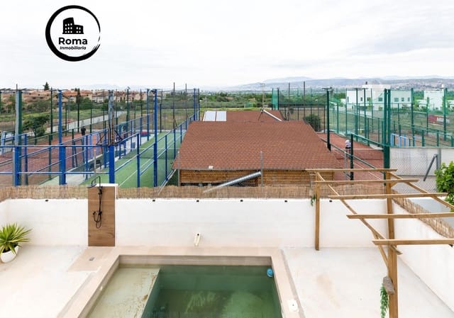 3 chambre Villa/Maison à vendre à La Zubia avec piscine garage - 400 000 € (Ref: 9818378)