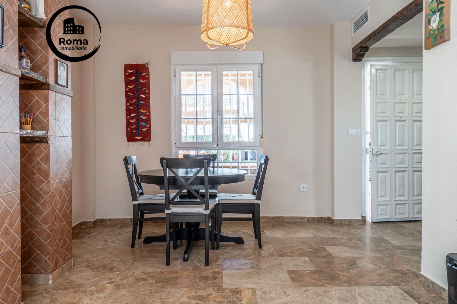 5 bedroom Villa for sale in Gojar with pool garage - € 349,000 (Ref: 9825397)