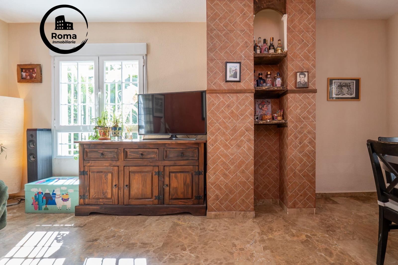 5 bedroom Villa for sale in Gojar with pool garage - € 349,000 (Ref: 9825397)