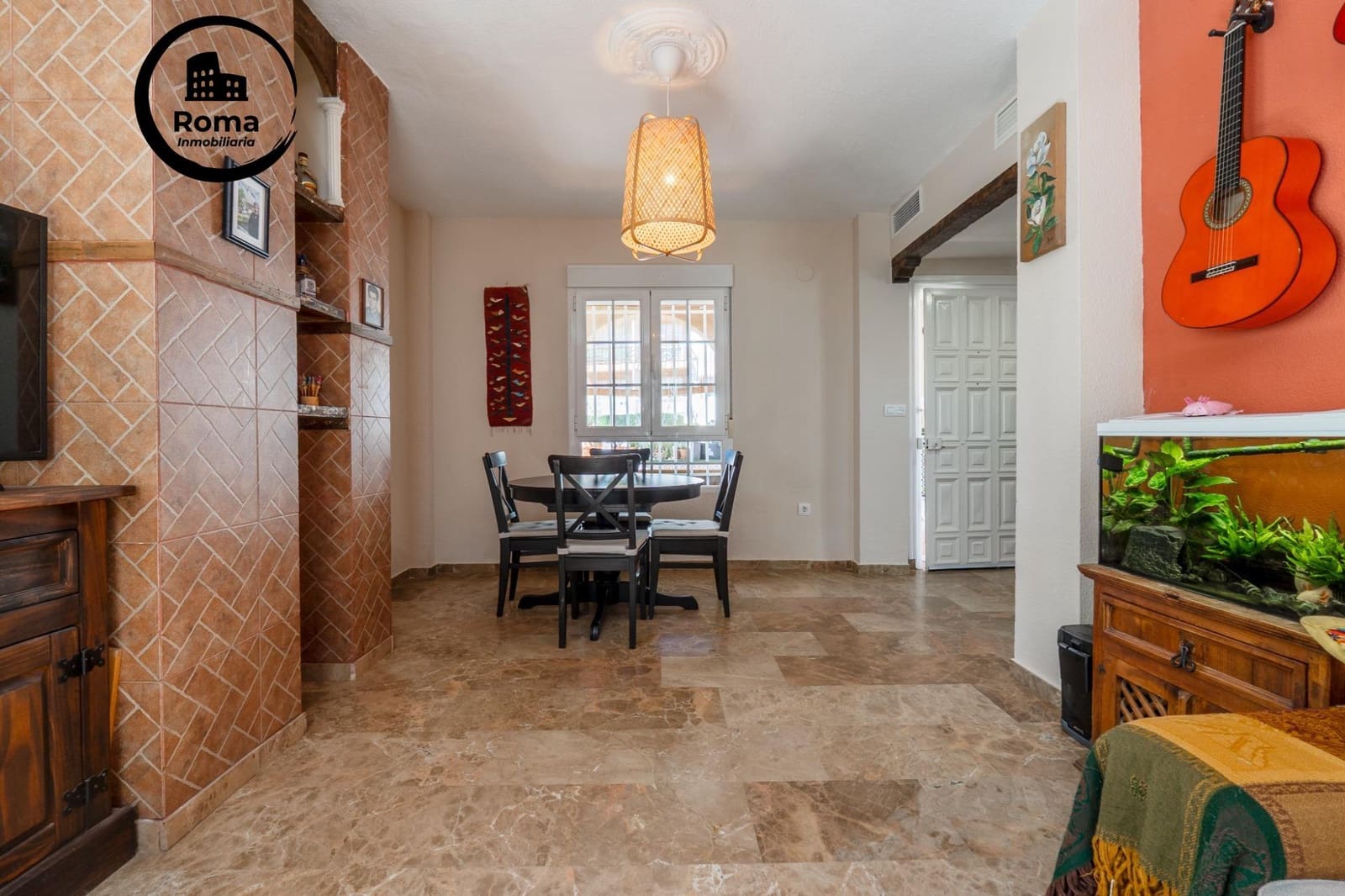 5 bedroom Villa for sale in Gojar with pool garage - € 349,000 (Ref: 9825397)