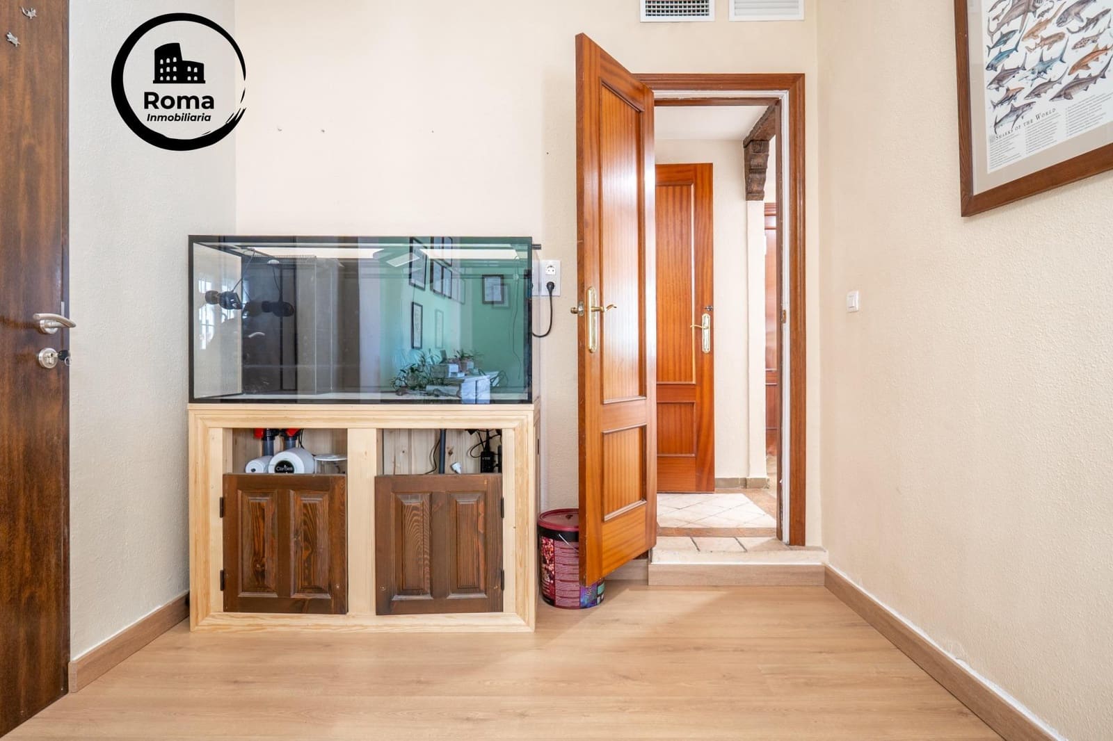 5 bedroom Villa for sale in Gojar with pool garage - € 349,000 (Ref: 9825397)
