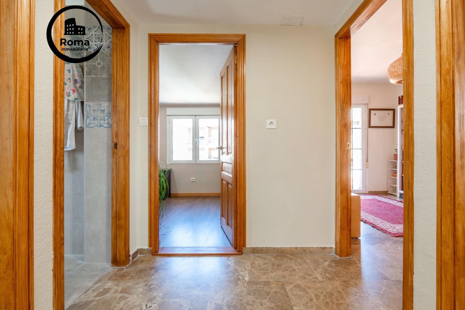 5 bedroom Villa for sale in Gojar with pool garage - € 349,000 (Ref: 9825397)