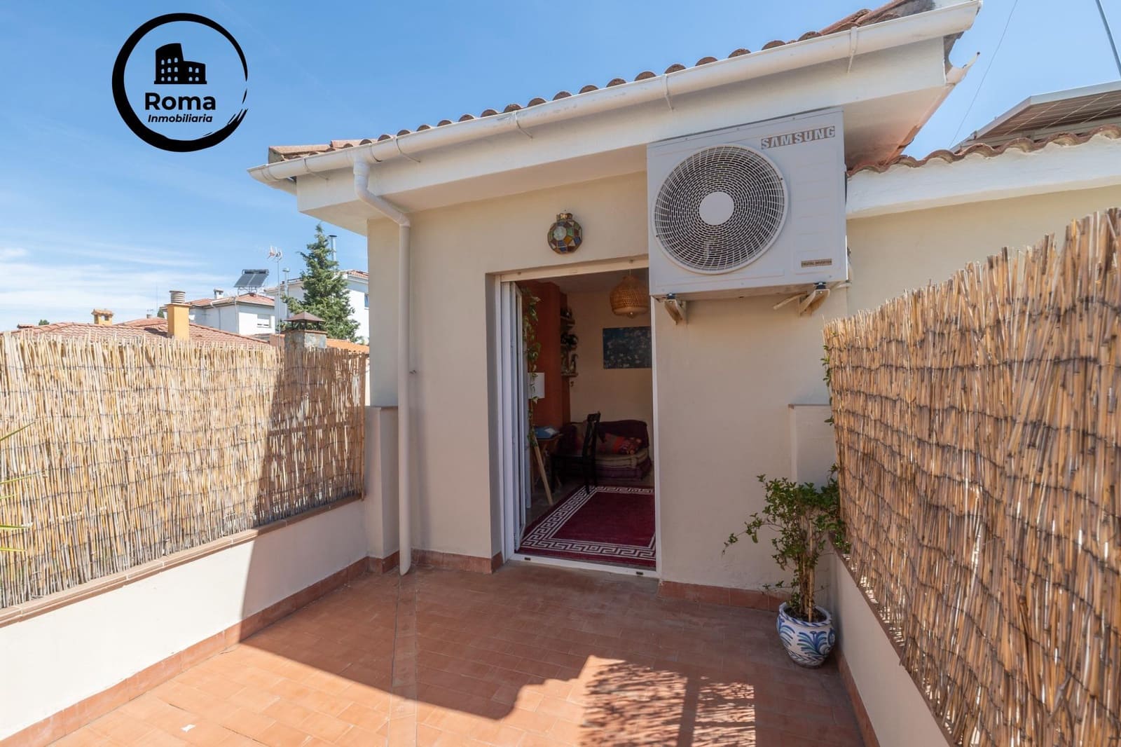 5 bedroom Villa for sale in Gojar with pool garage - € 349,000 (Ref: 9825397)