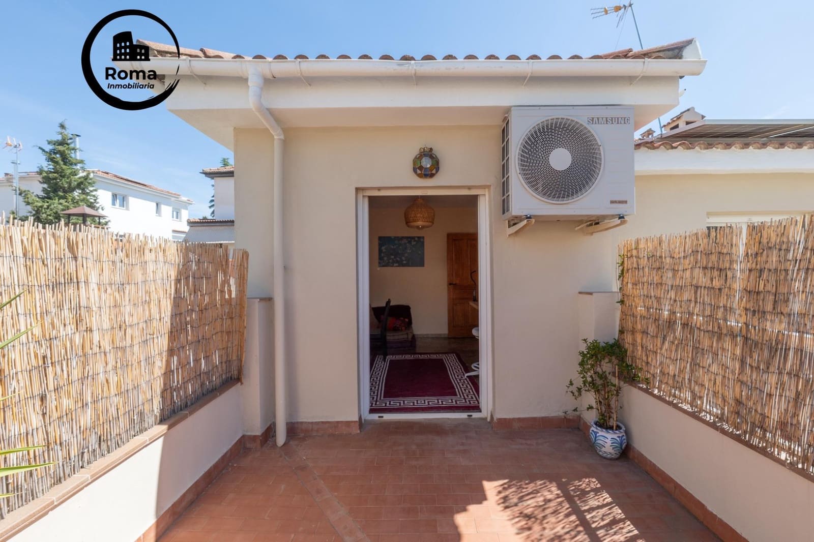 5 bedroom Villa for sale in Gojar with pool garage - € 349,000 (Ref: 9825397)