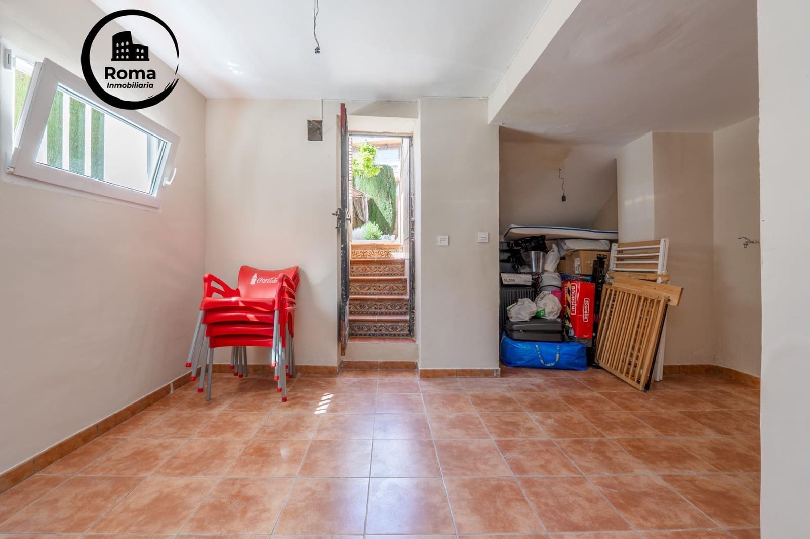 5 bedroom Villa for sale in Gojar with pool garage - € 349,000 (Ref: 9825397)