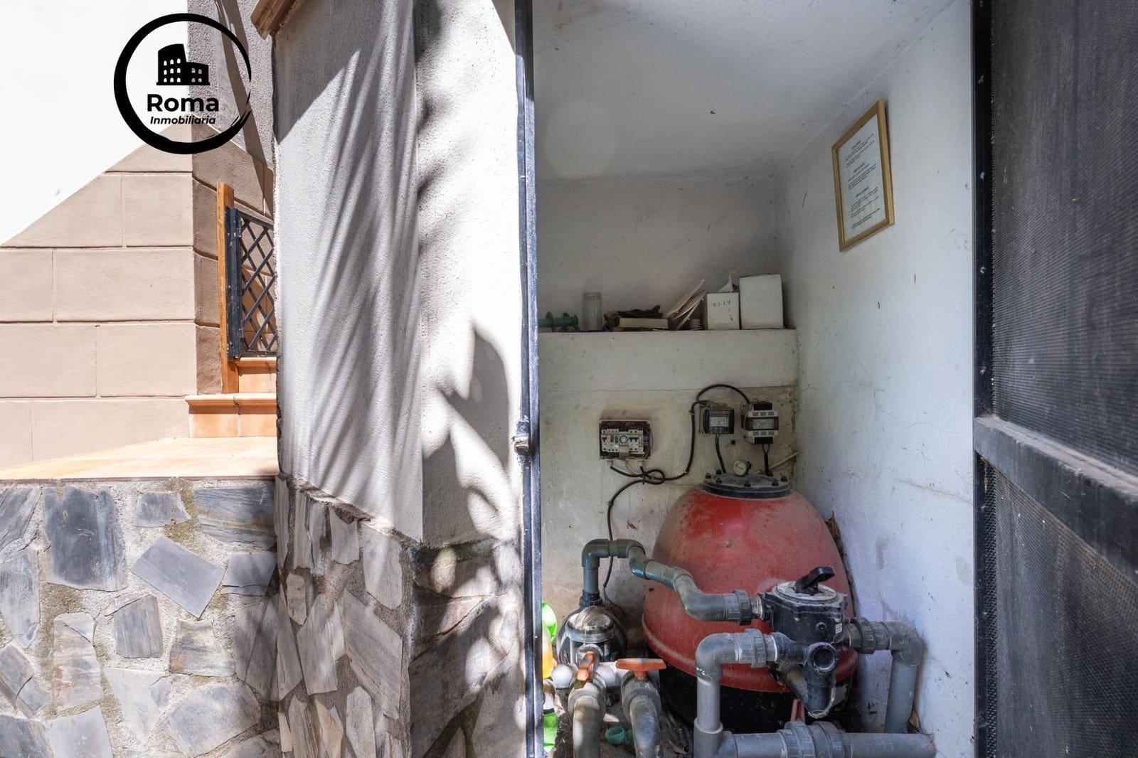 5 bedroom Villa for sale in Gojar with pool garage - € 349,000 (Ref: 9825397)