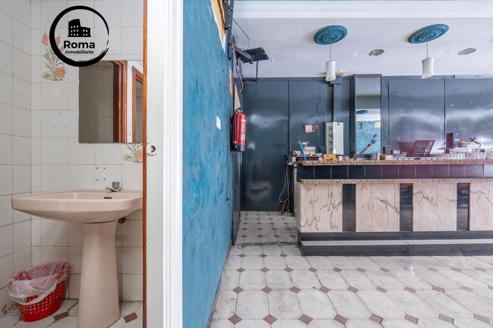 Local Comercial de 2 habitaciones en Granada ciudad en venta - 105.000 € (Ref: 9825398)