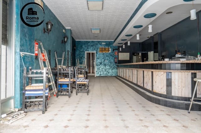 2 slaapkamer Commercieel te koop in Granada stad - € 105.000 (Ref: 9825398)