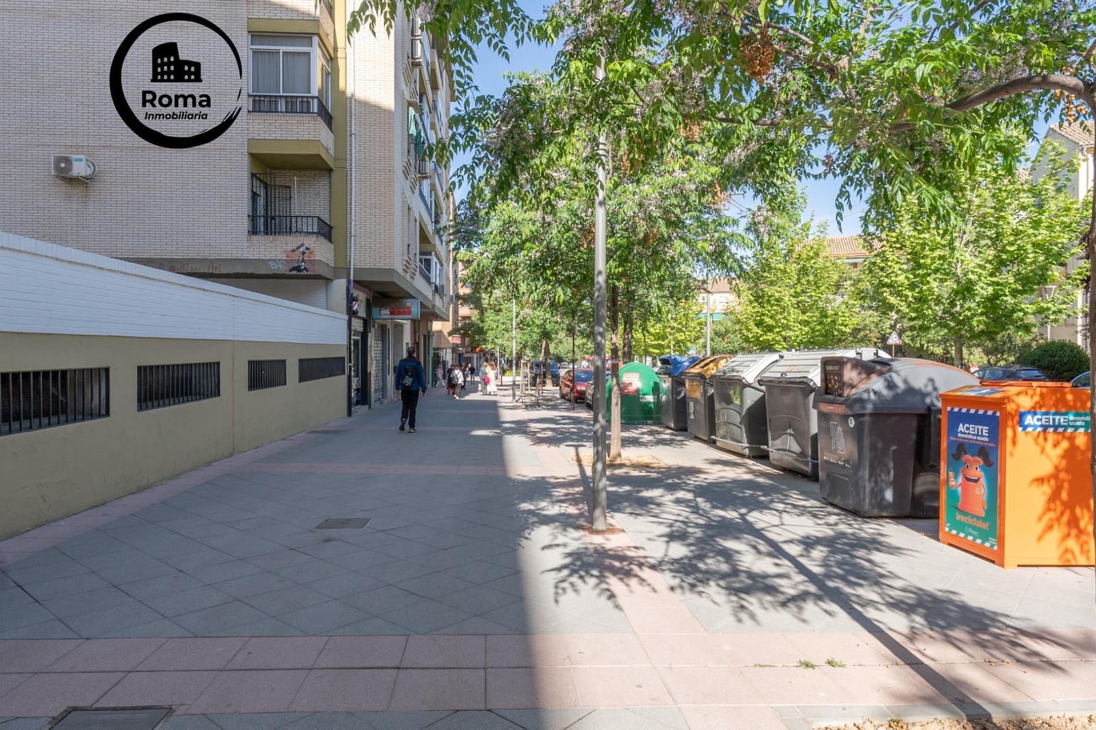 Local Comercial de 2 habitaciones en Granada ciudad en venta - 105.000 € (Ref: 9825398)