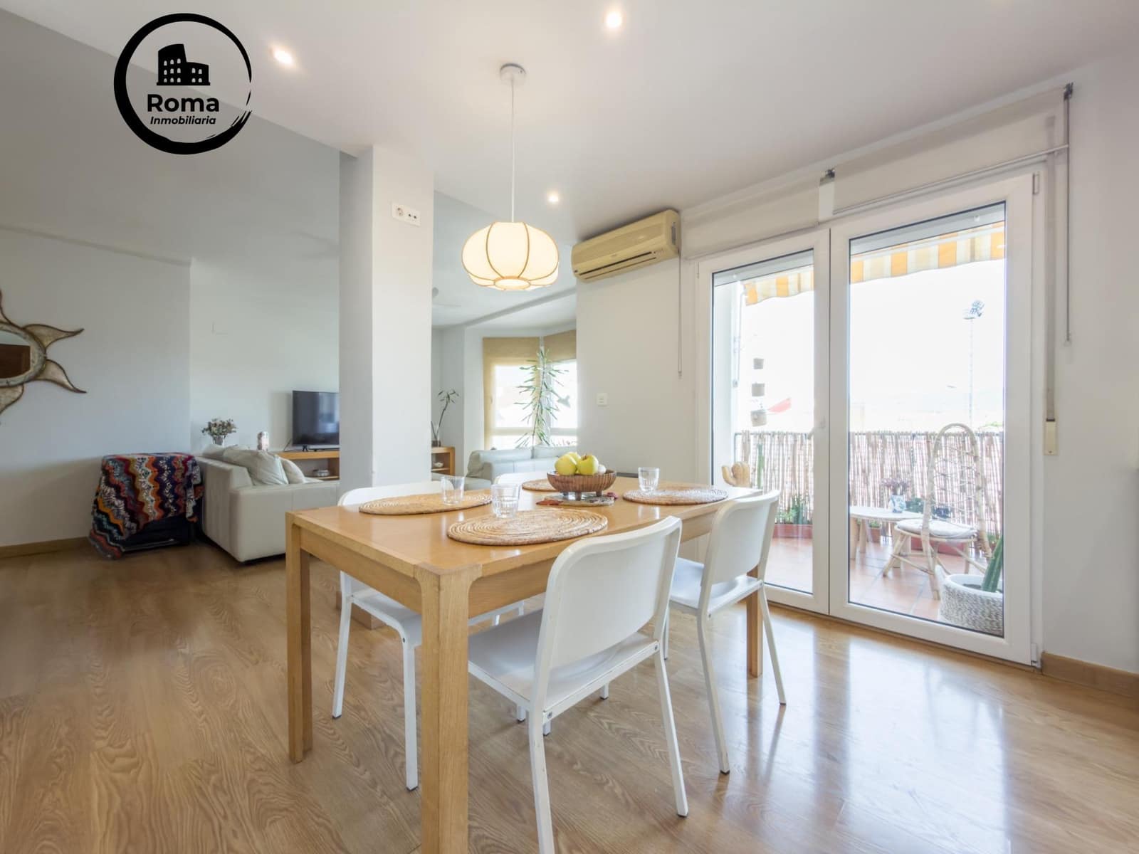 3 soveværelse Lejlighed til salg i Churriana de la Vega med garage - € 230.000 (Ref: 9825400)