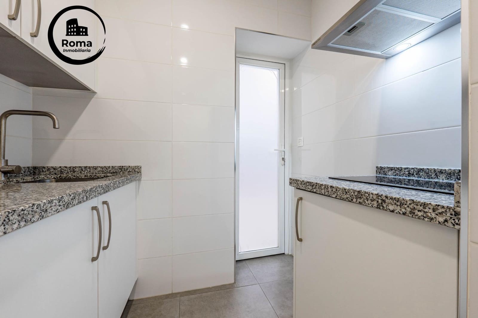 3 soveværelse Lejlighed til salg i Granada by - € 260.000 (Ref: 9829320)