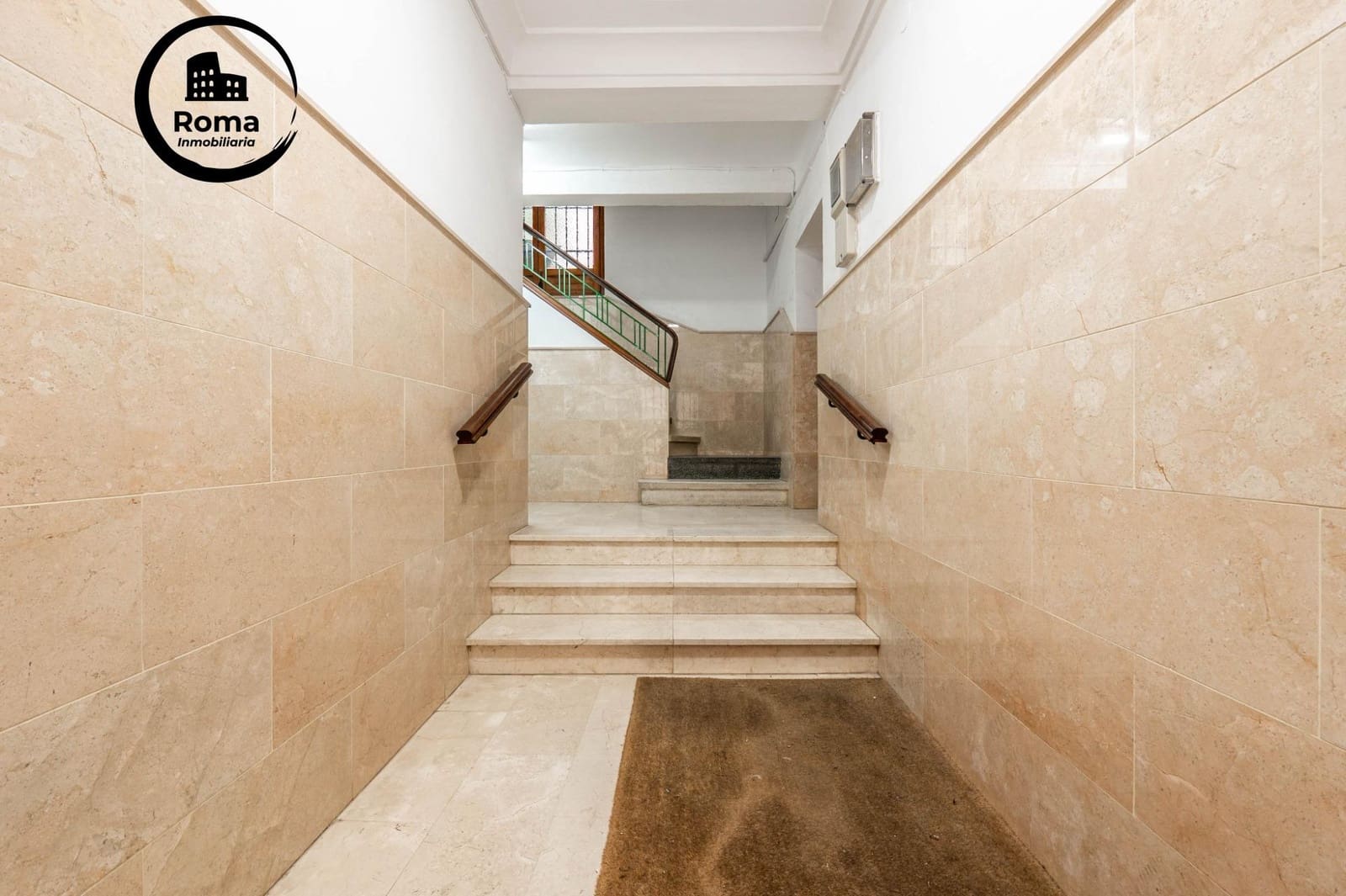 3 soveværelse Lejlighed til salg i Granada by - € 260.000 (Ref: 9829320)