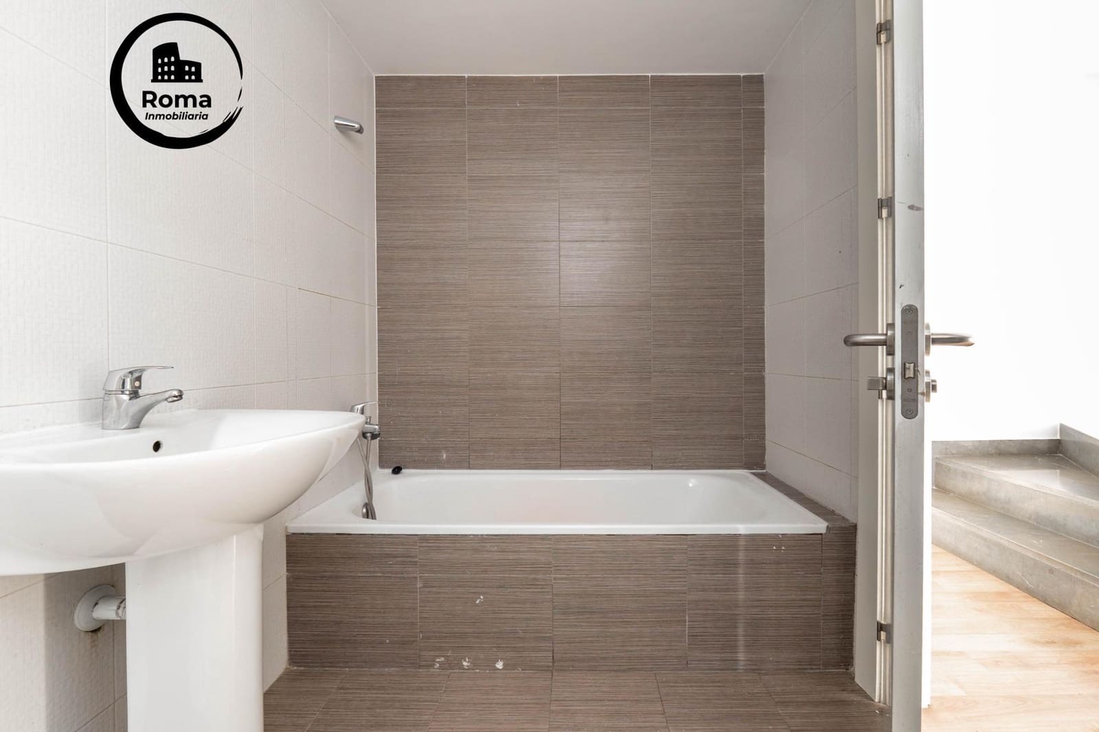 3 Zimmer Villa zu verkaufen in Alhendin mit Pool Garage - 290.000 € (Ref: 9829324)