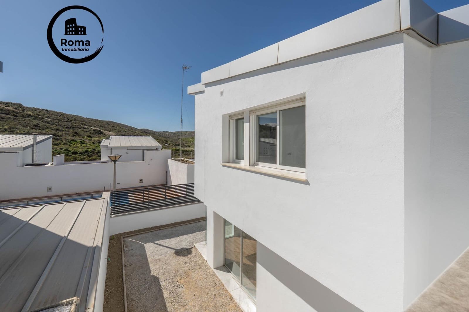 3 Zimmer Villa zu verkaufen in Alhendin mit Pool Garage - 290.000 € (Ref: 9829324)