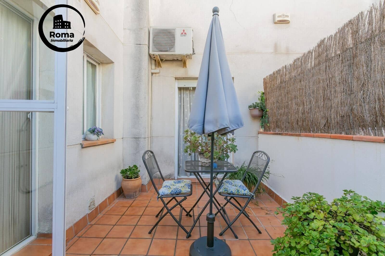 3 soverom Rekkehus til salgs i Granada by med garasje - € 290 000 (Ref: 9829326)