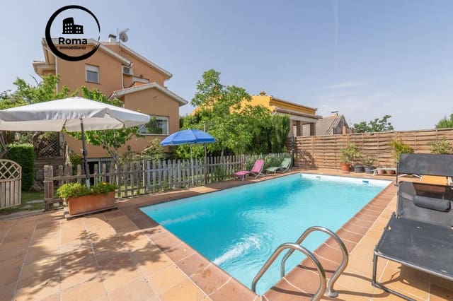 3 sovrum Villa till salu i La Zubia med pool garage - 350 000 € (Ref: 9831656)