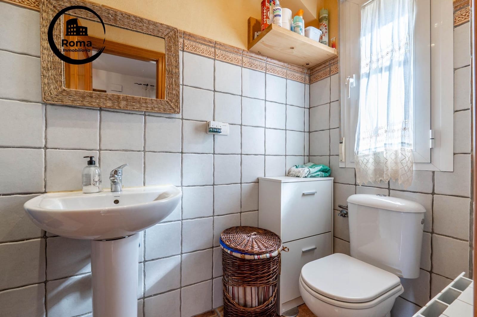 3 sovrum Villa till salu i La Zubia med pool garage - 350 000 € (Ref: 9831656)