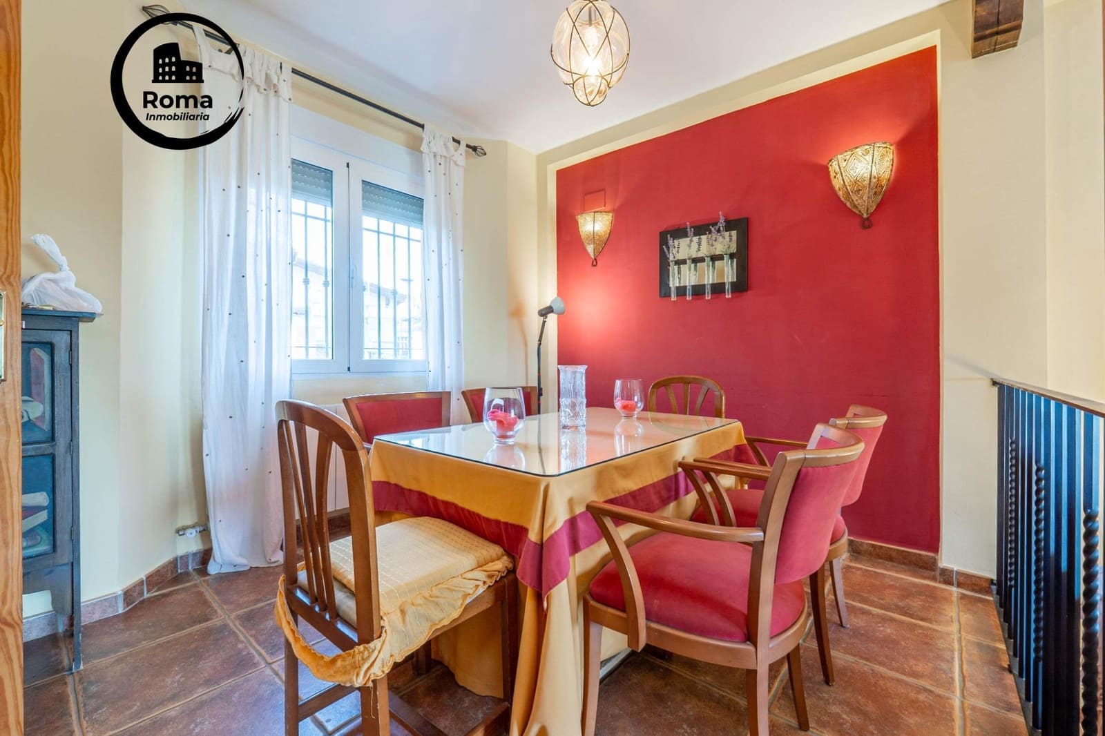 3 sovrum Villa till salu i La Zubia med pool garage - 350 000 € (Ref: 9831656)