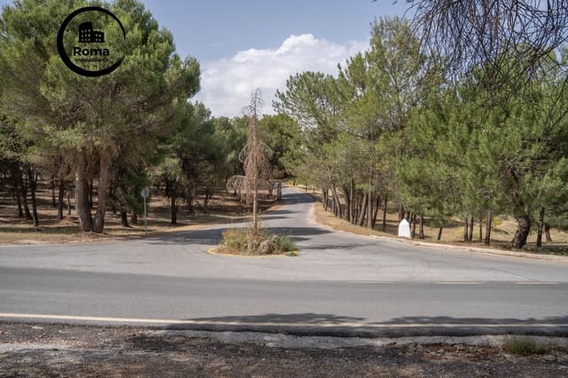 3 sovrum Villa till salu i La Zubia med pool garage - 350 000 € (Ref: 9831656)