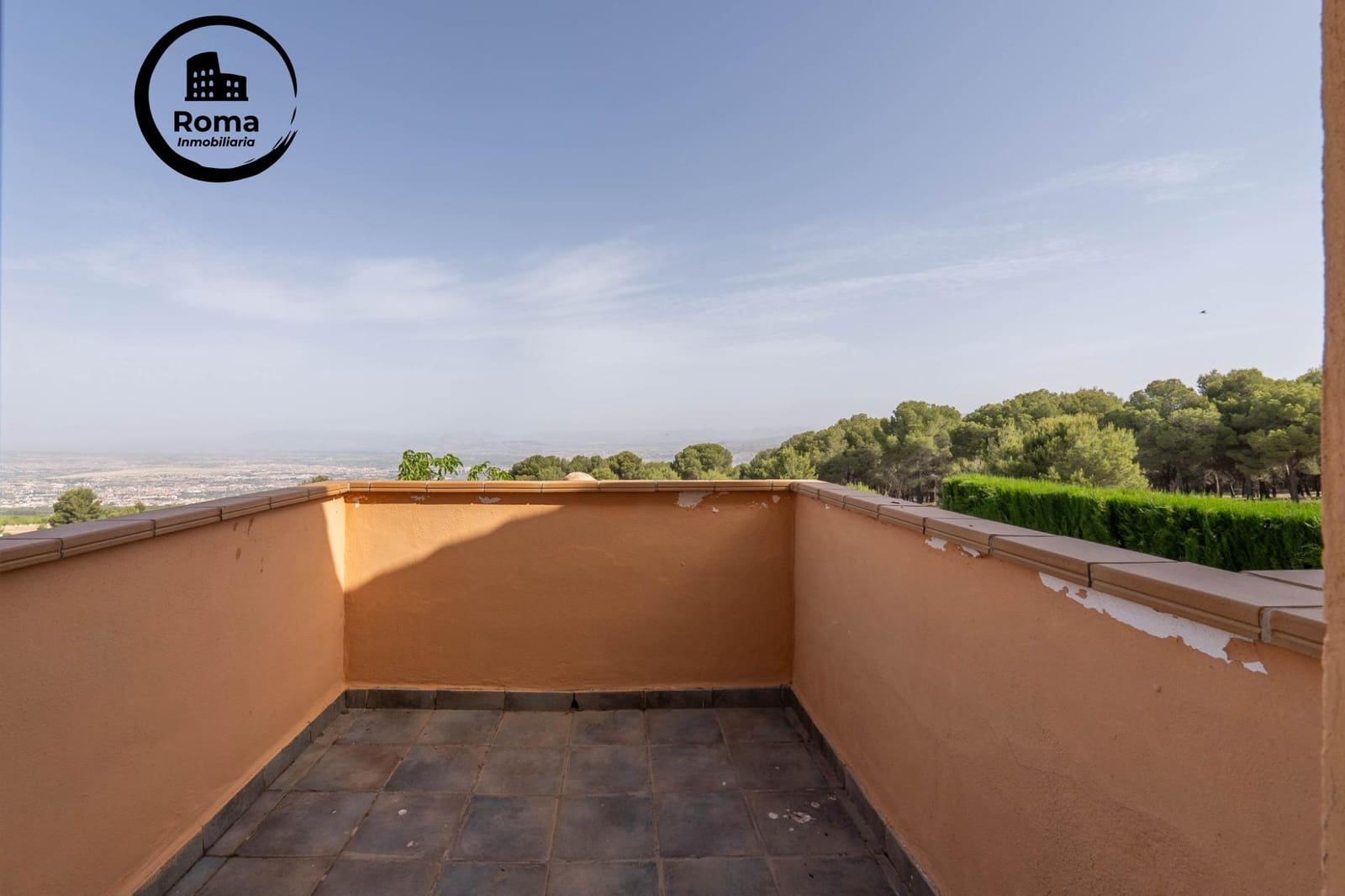 3 sovrum Villa till salu i La Zubia med pool garage - 350 000 € (Ref: 9831656)