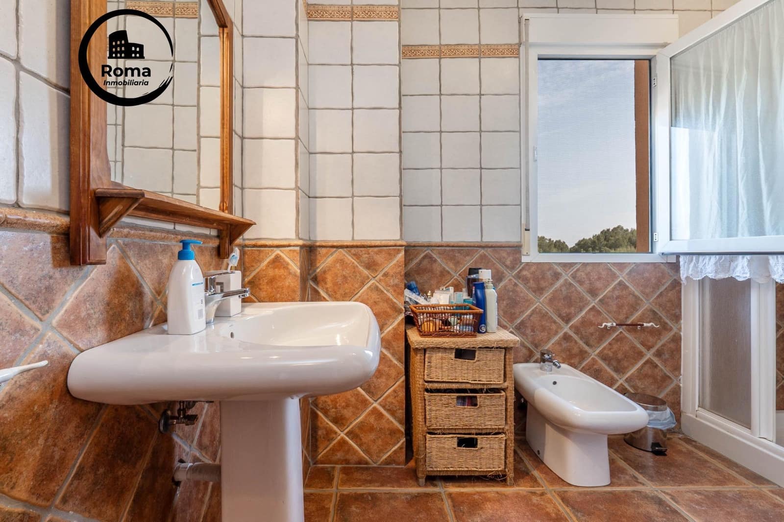 3 sovrum Villa till salu i La Zubia med pool garage - 350 000 € (Ref: 9831656)
