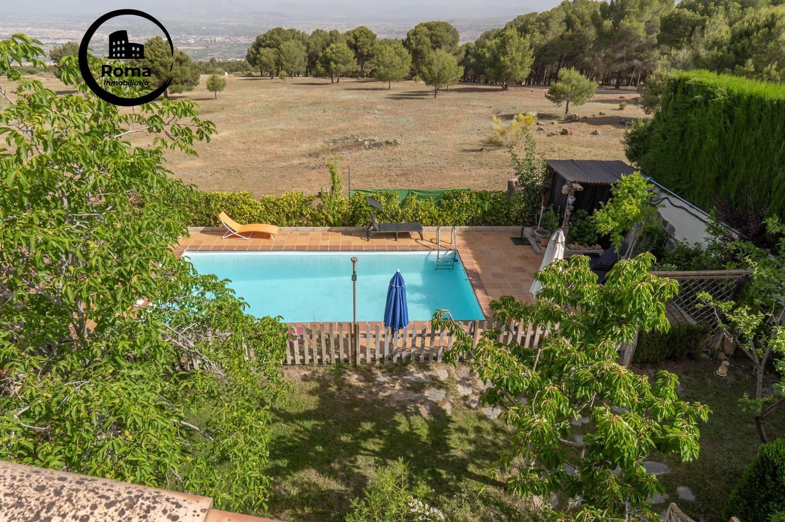 3 sovrum Villa till salu i La Zubia med pool garage - 350 000 € (Ref: 9831656)
