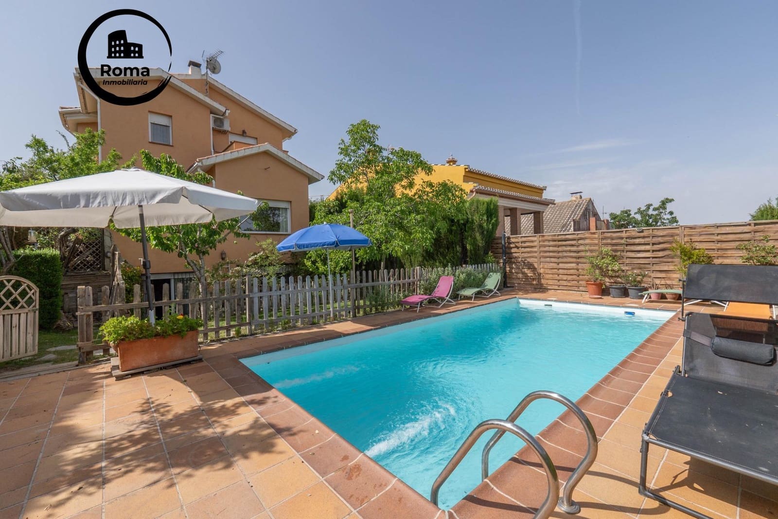 3 sovrum Villa till salu i La Zubia med pool garage - 350 000 € (Ref: 9831656)