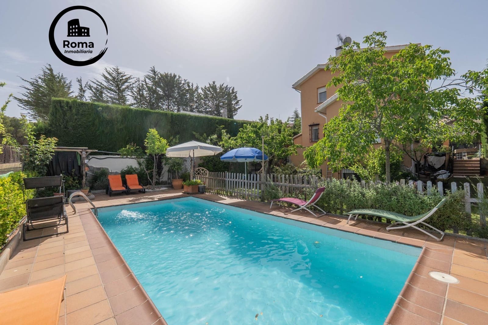 3 sovrum Villa till salu i La Zubia med pool garage - 350 000 € (Ref: 9831656)