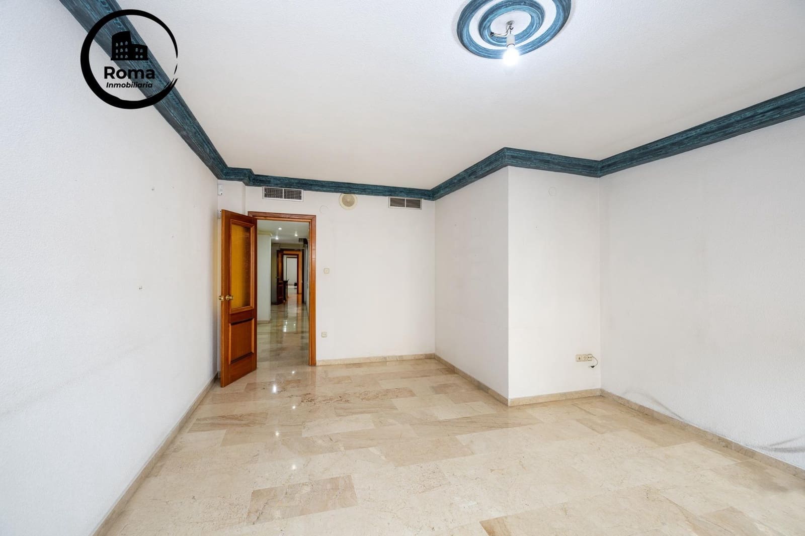 4 soveværelse Lejlighed til salg i Granada by - € 399.000 (Ref: 9839421)