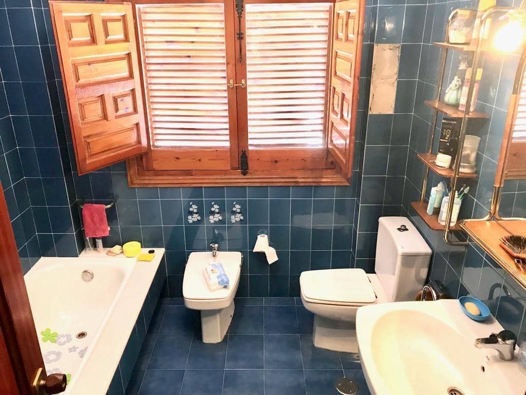 5 camera da letto Villa in vendita in La Zubia con piscina garage - 460.000 € (Rif: 9839433)