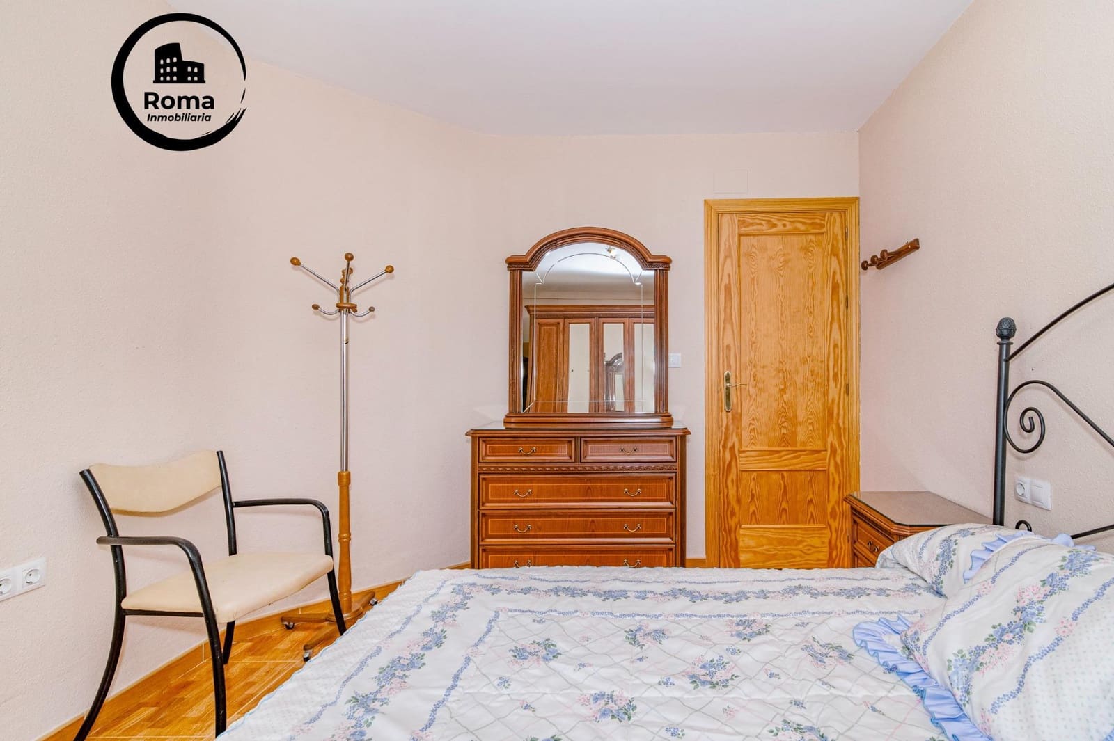 3 slaapkamer Flat te koop in Granada stad - € 137.000 (Ref: 9843637)