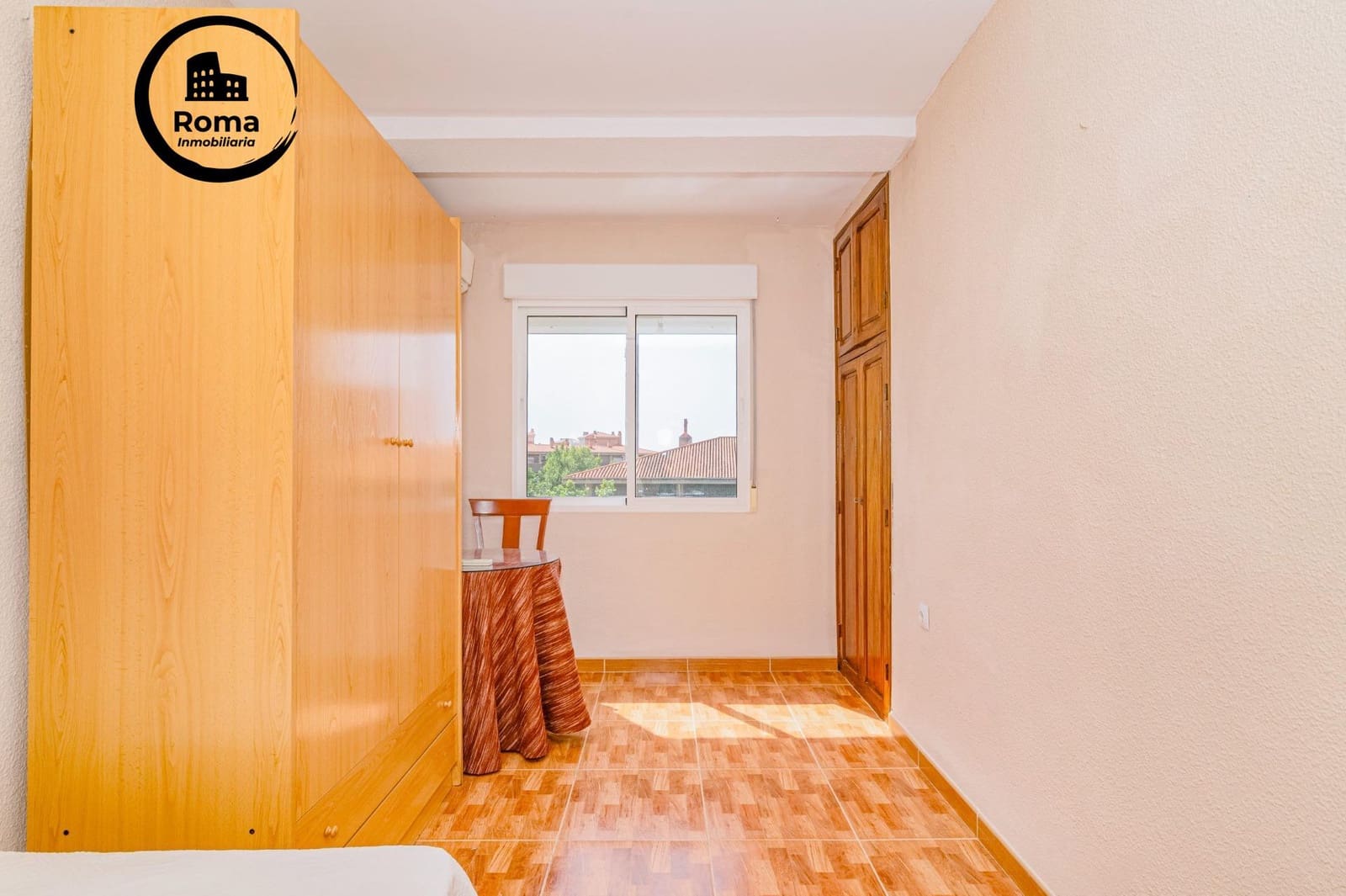 3 slaapkamer Flat te koop in Granada stad - € 137.000 (Ref: 9843637)