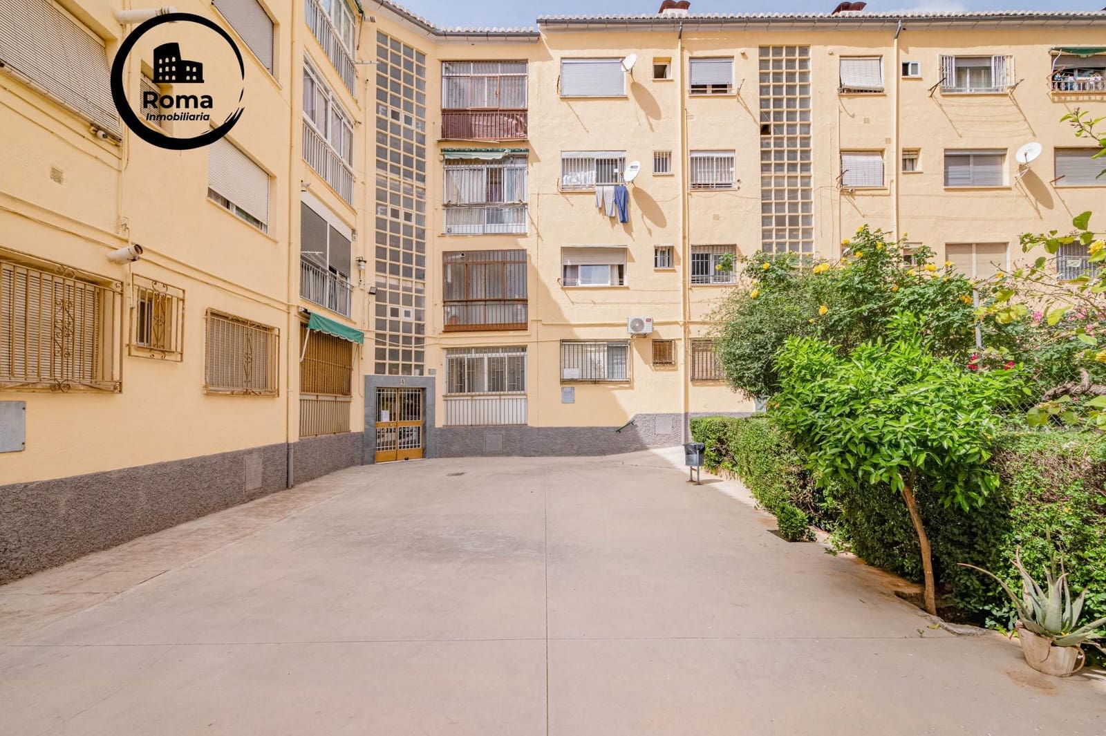 3 slaapkamer Flat te koop in Granada stad - € 137.000 (Ref: 9843637)