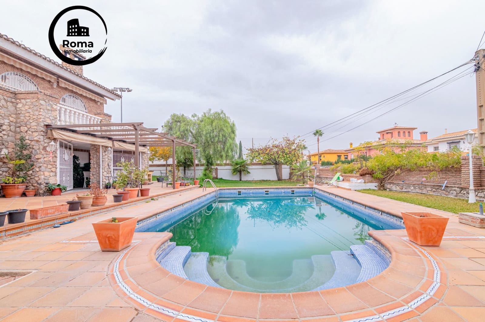 5 sovrum Villa till salu i La Zubia med pool garage - 1 190 000 € (Ref: 9894039)