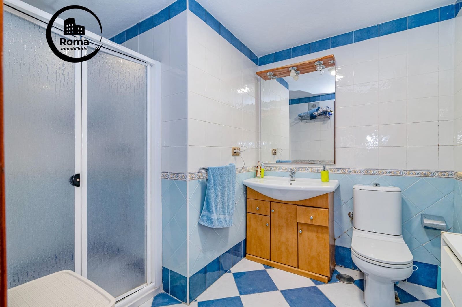 5 sovrum Villa till salu i La Zubia med pool garage - 1 190 000 € (Ref: 9894039)
