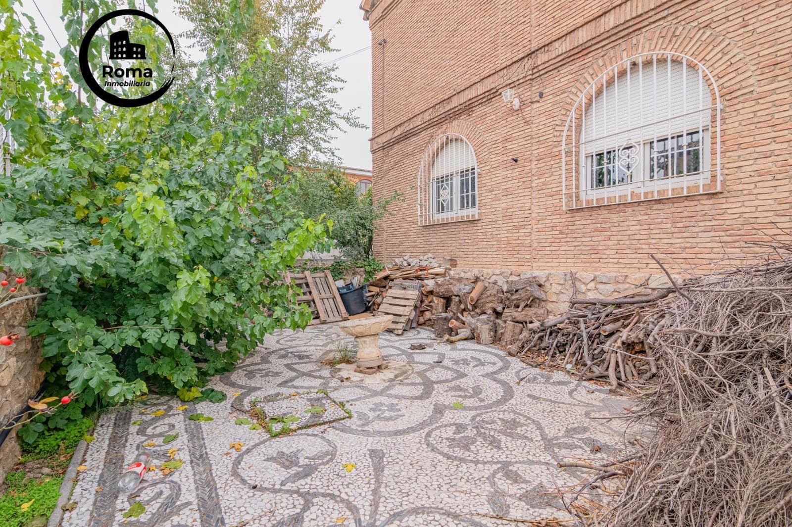 5 sovrum Villa till salu i La Zubia med pool garage - 1 190 000 € (Ref: 9894039)