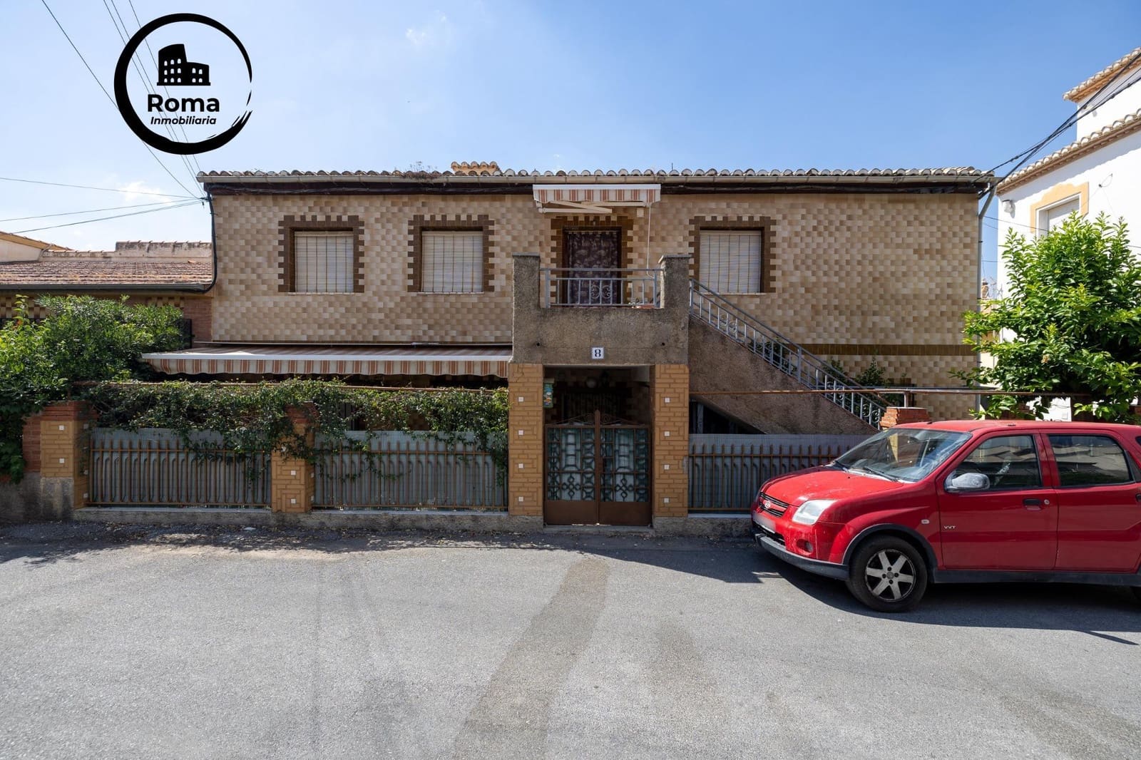 6 bedroom Townhouse for sale in Monachil - € 300,000 (Ref: 9894046)