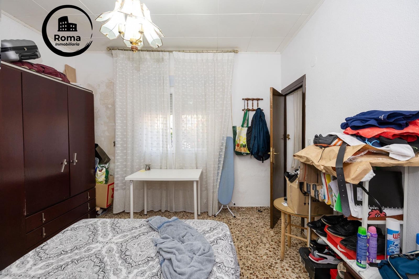 6 bedroom Townhouse for sale in Monachil - € 300,000 (Ref: 9894046)