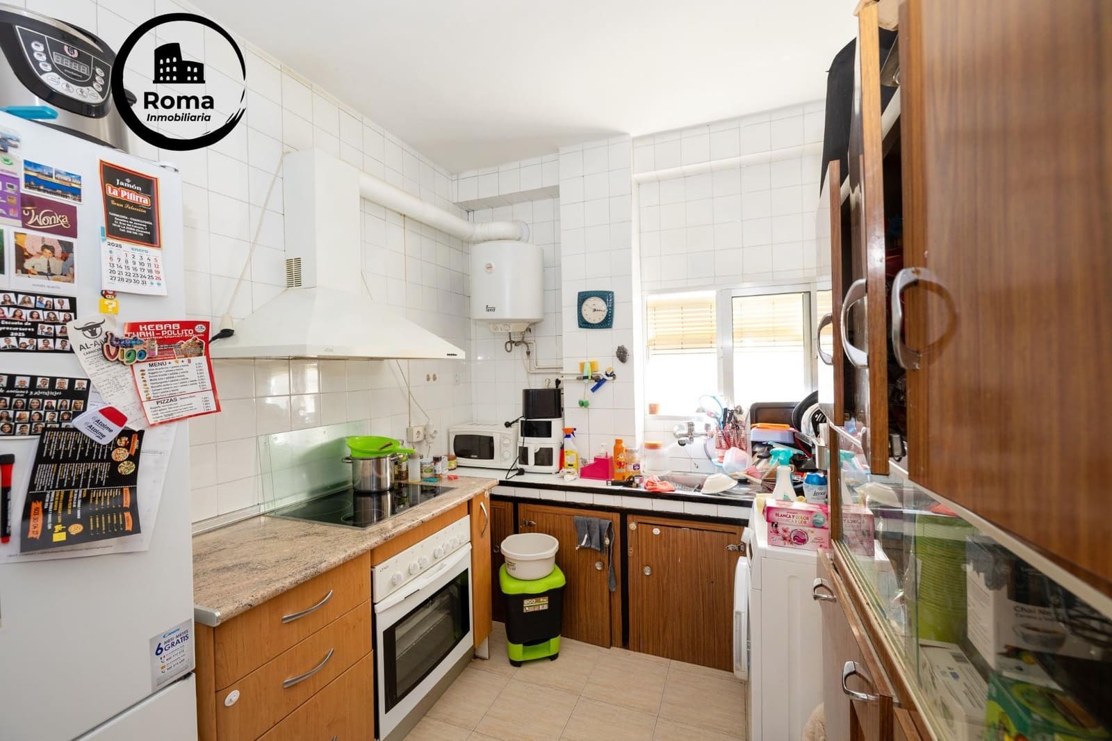 6 bedroom Townhouse for sale in Monachil - € 300,000 (Ref: 9894046)