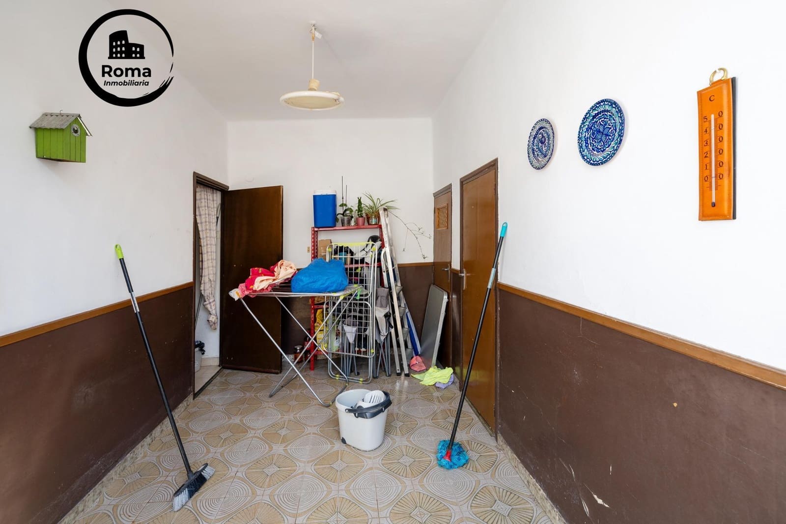 6 bedroom Townhouse for sale in Monachil - € 300,000 (Ref: 9894046)
