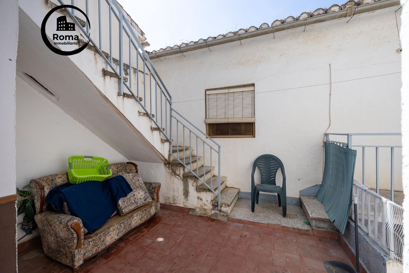6 bedroom Townhouse for sale in Monachil - € 300,000 (Ref: 9894046)