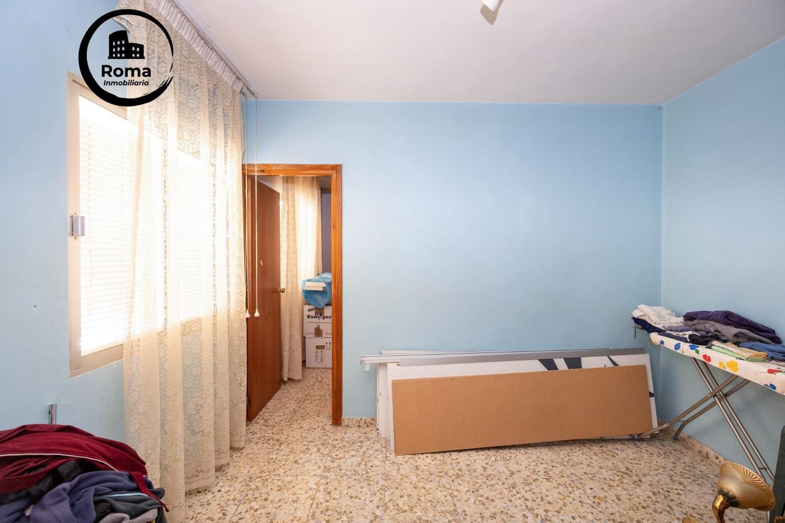 6 bedroom Townhouse for sale in Monachil - € 300,000 (Ref: 9894046)