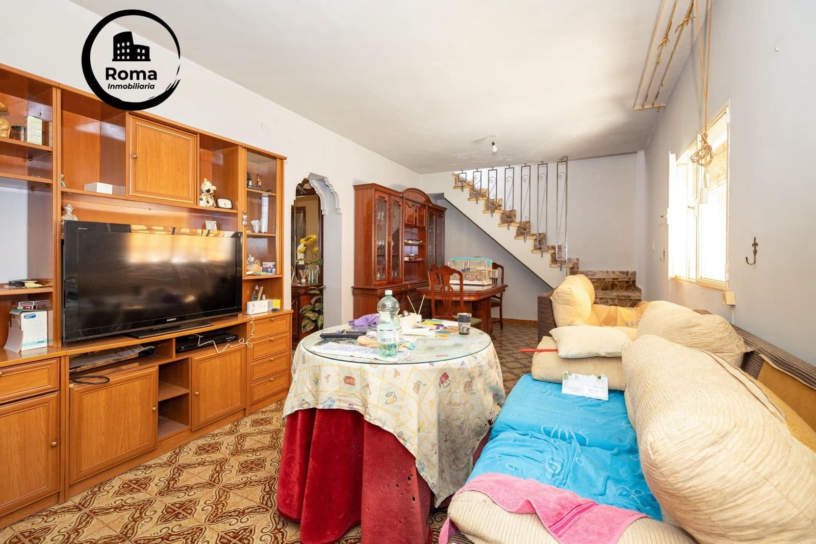 6 bedroom Townhouse for sale in Monachil - € 300,000 (Ref: 9894046)