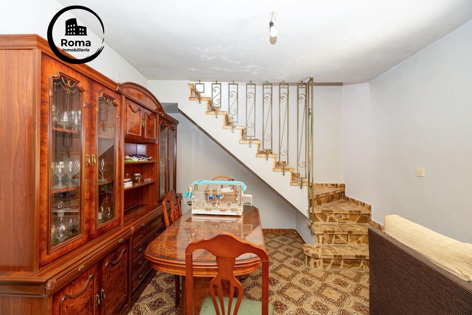 6 bedroom Townhouse for sale in Monachil - € 300,000 (Ref: 9894046)