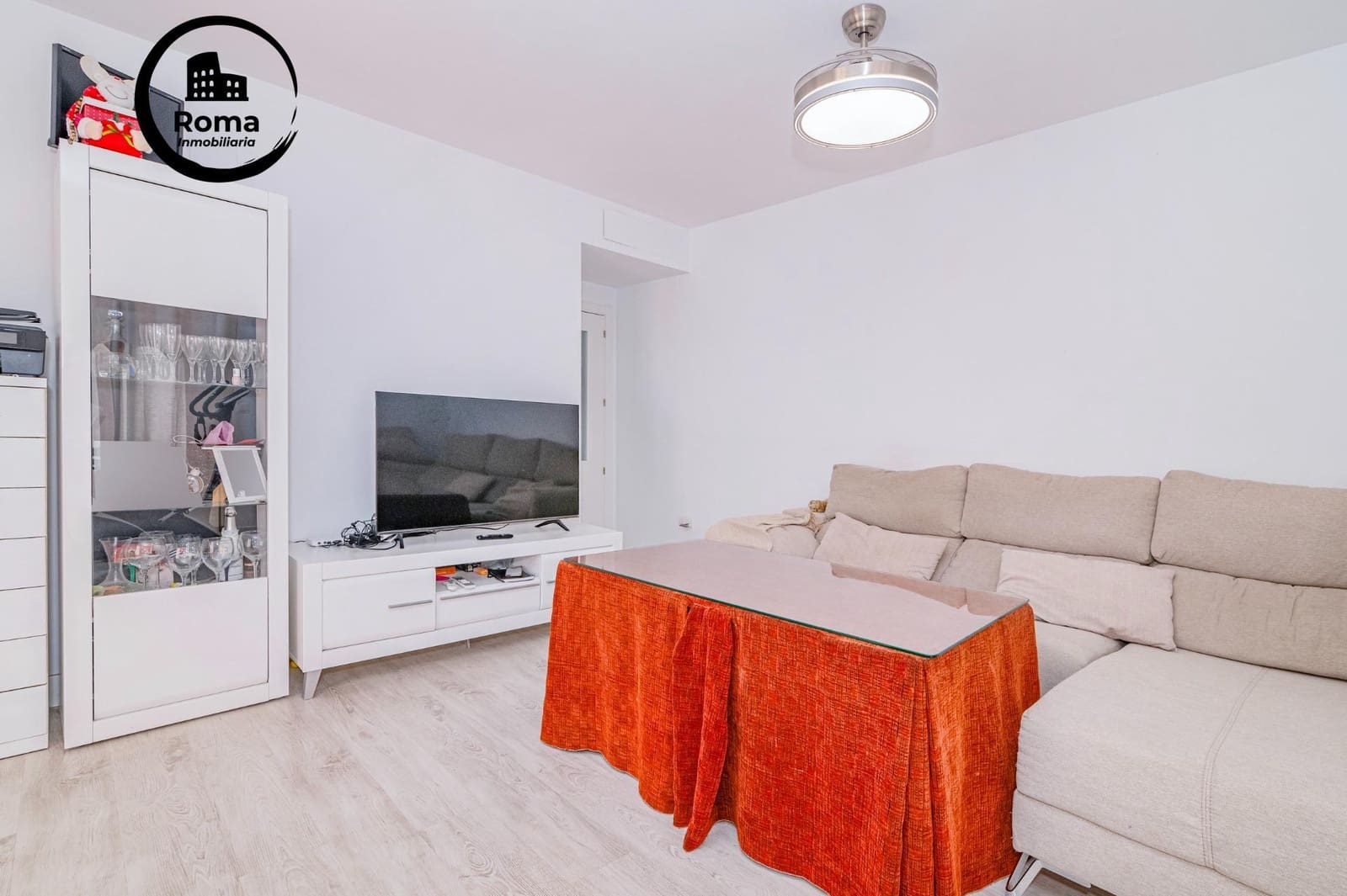 2 slaapkamer Appartement te koop in La Zubia met garage - € 195.000 (Ref: 9894047)