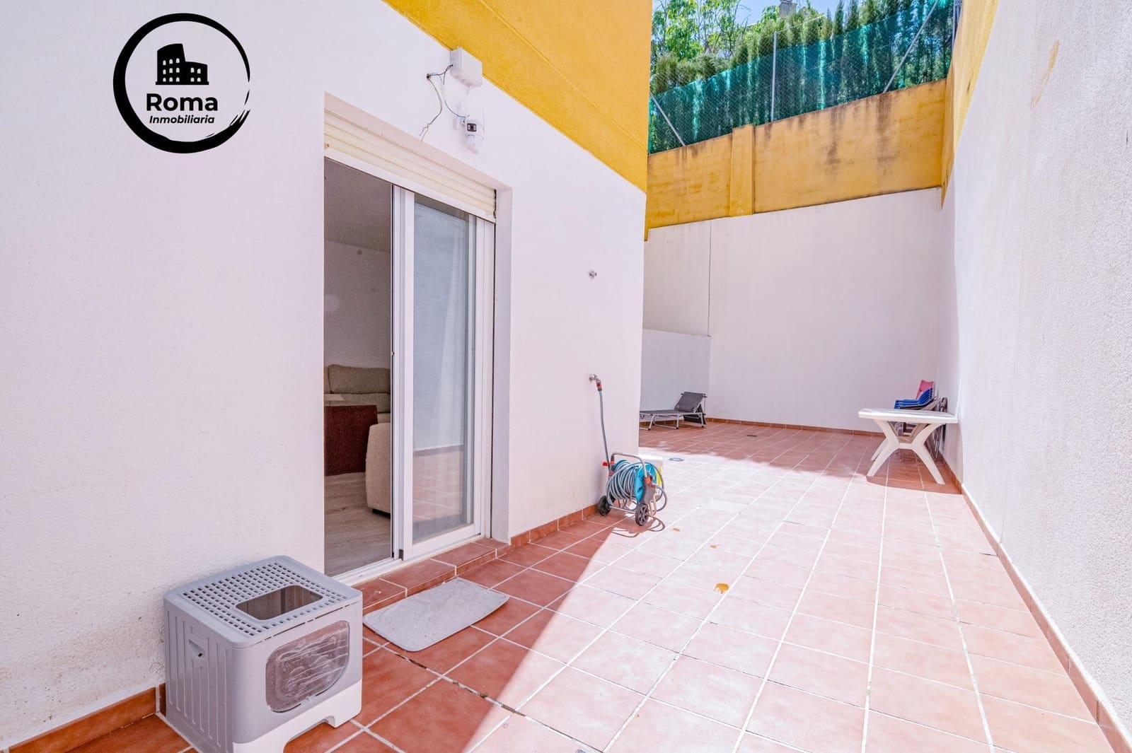 2 slaapkamer Appartement te koop in La Zubia met garage - € 195.000 (Ref: 9894047)